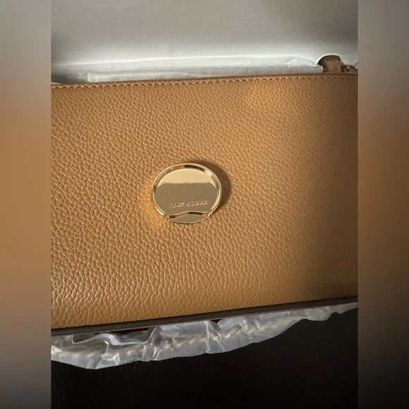 Tory Burch Gold Leather Wristlet - Picture 4 of 6